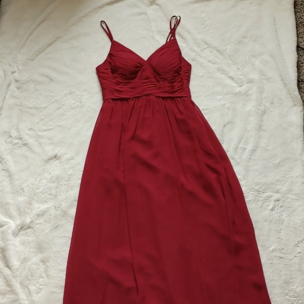 Azazie maroon formal dress, size 2